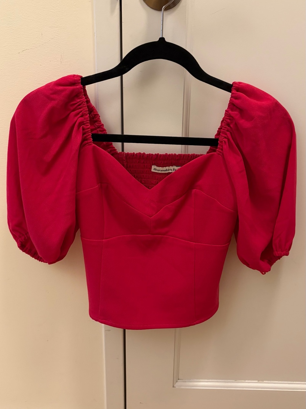 Abercrombie & Fitch Vibrant Pink Puff-Sleeve Sweetheart Crop Top